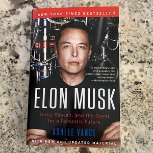 Book: Elon Musk Biography by Ashlee Vance
